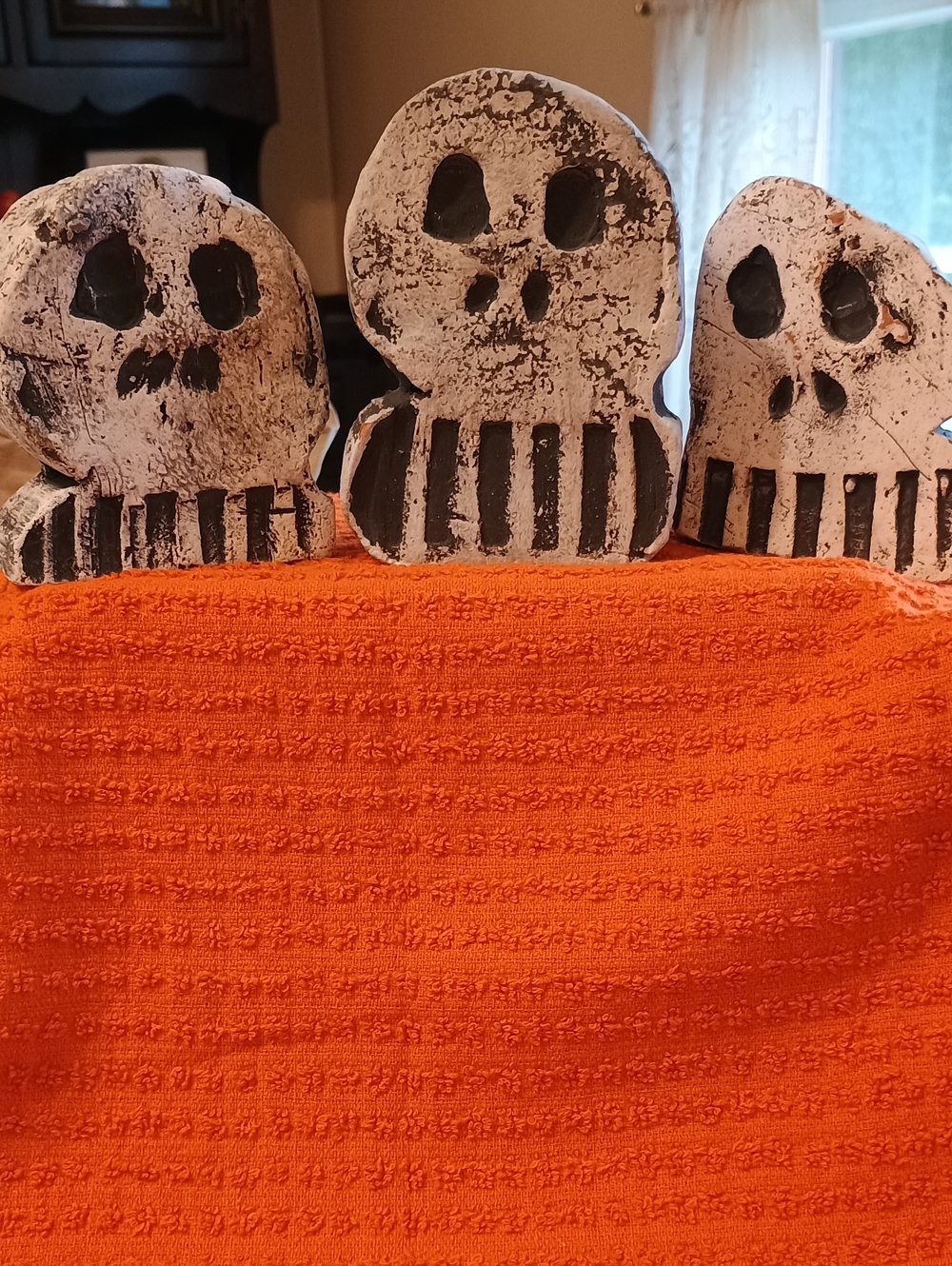 Target Hyde & EEK Halloween Skull Taper Candle Holder Set of 3 Distressed